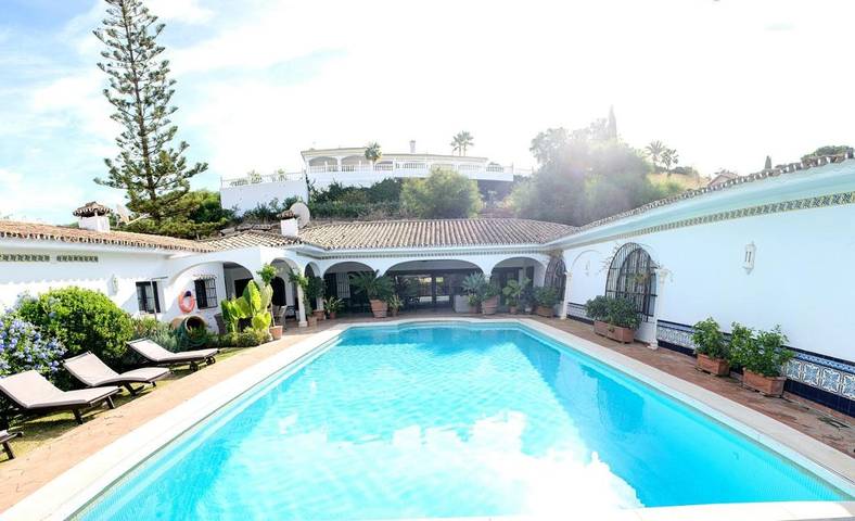 Finca für 15 Personen, mit Terrasse und Garten sowie Pool und Ausblick in El Paraíso