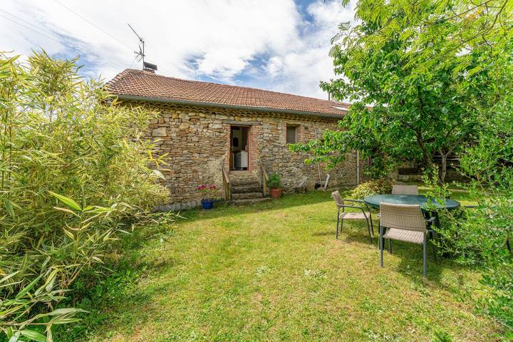 Appartement de vacances pour 4 personnes, avec Jardin