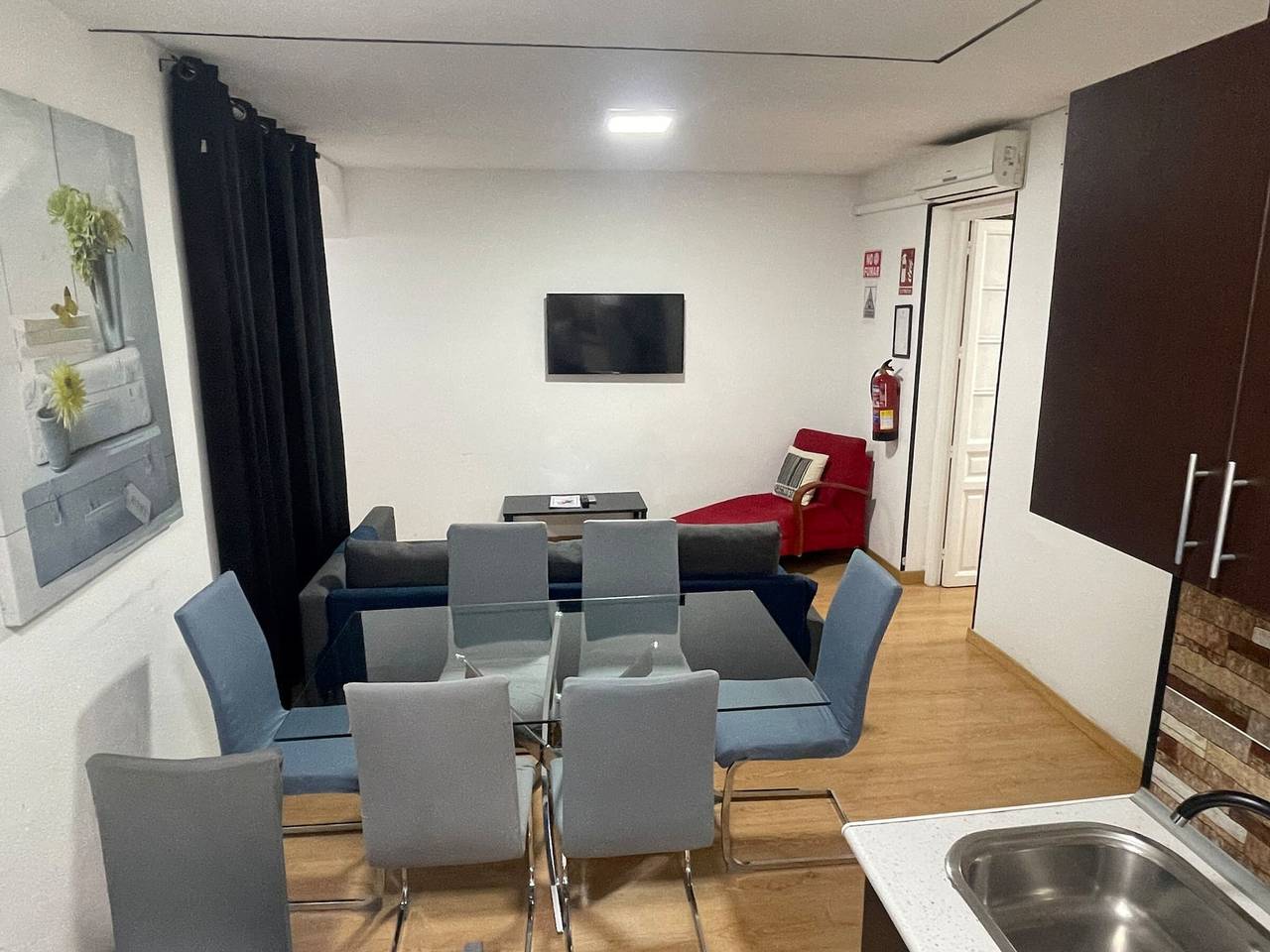 Appartement entier, Appartement spacieux au centre-ville - 11 pers. in Centro (Madrid), Madrid