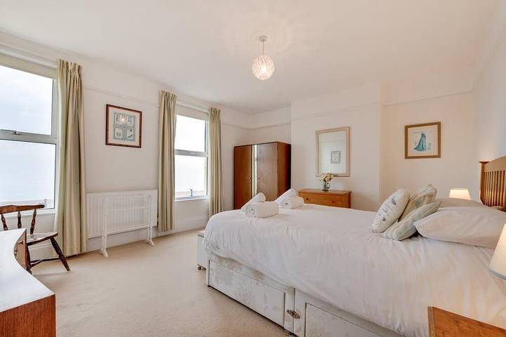 Ganze Wohnung, 2 Bed in Seaton (oc-mbbri) in Seaton, Devon