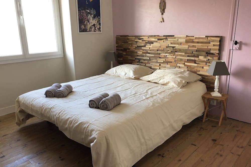 La maison des phares, à 5 mn de la Plage in Lion-sur-Mer, Région de Caen