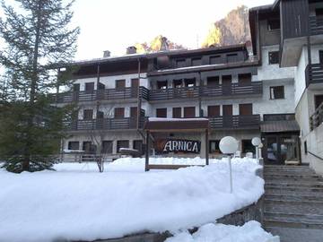 Gîte pour 4 personnes, avec vue et piscine ainsi que sauna et jardin à Selva di Cadore