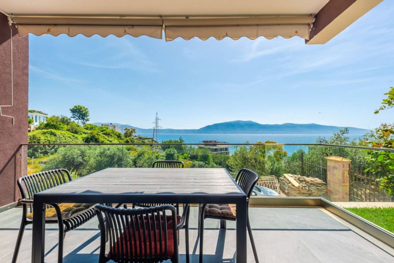 Ganze Wohnung, Ferienwohnung für 5 Personen mit Garten in Orikum, Vlorë