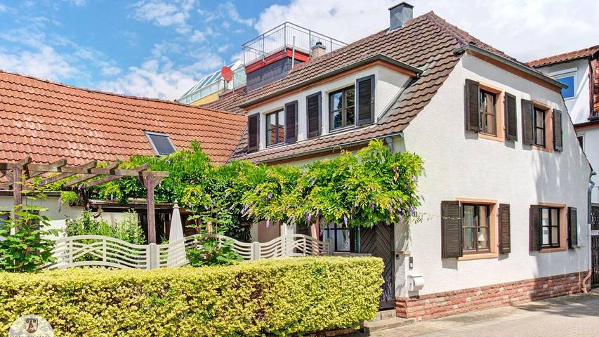 Ferienhaus für 6 Personen, mit Garten und Terrasse sowie Sauna in Wachenheim