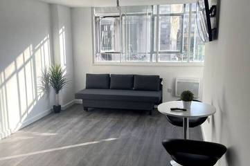 Glamping for 5 People in Liverpool, Merseyside, Photo 4