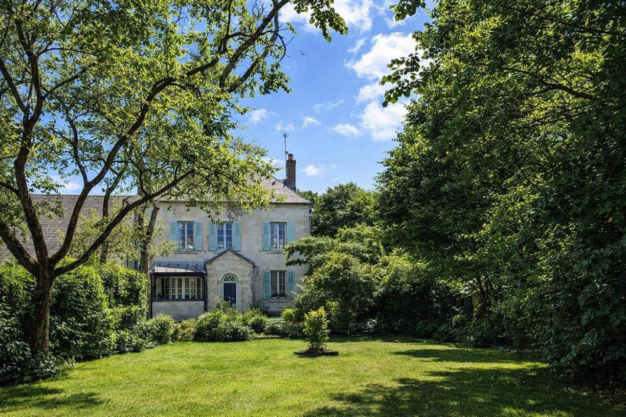 Grande maison #6 chambres #Proche Amboise/Tours in Mosnes, Région de Tours