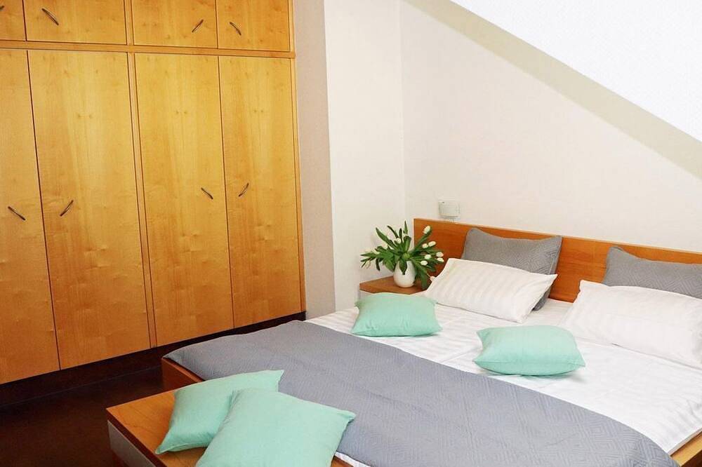 Ganze Wohnung, Ferienwohnung \"Residenz Waldblick\" in Wachenheim, Pfälzer Rheinebene