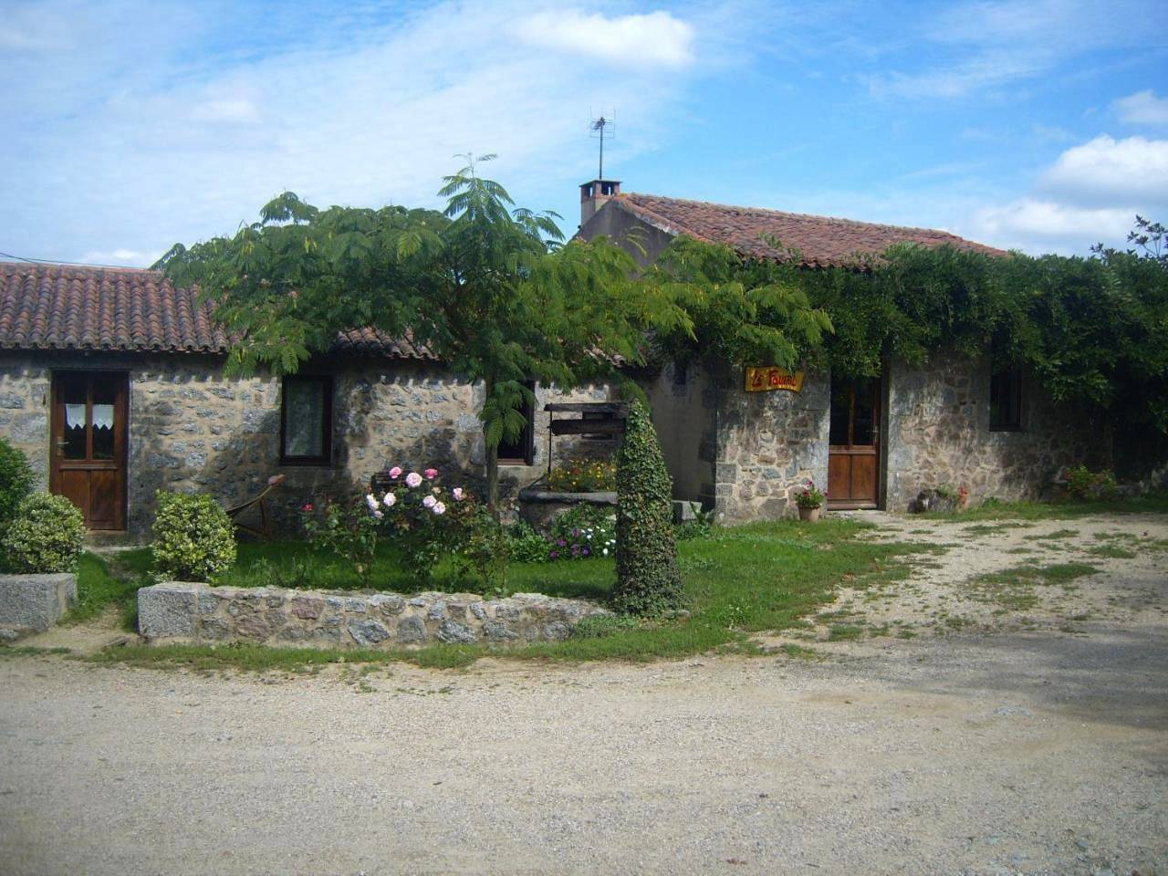 La raymondiere in Vernoux-en-Gâtine, Deux-Sèvres