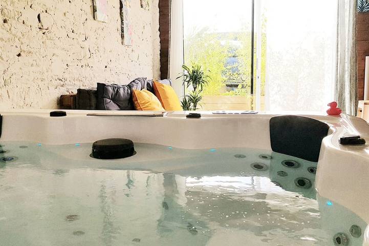 Casa de vacaciones para 6 personas, con jardín y jacuzzi - 1