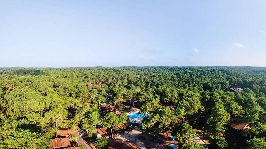 Gîte pour 2 personnes, avec piscine et balcon dans Lac d'Hourtin Carcans - 2