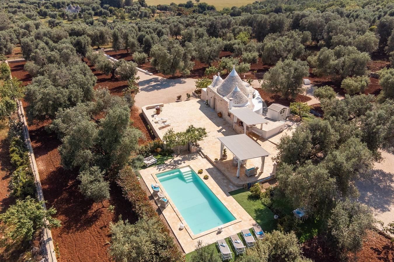 Traditionelles Ferienhaus Trullo Milù mit Pool in San Michele Salentino, Salento