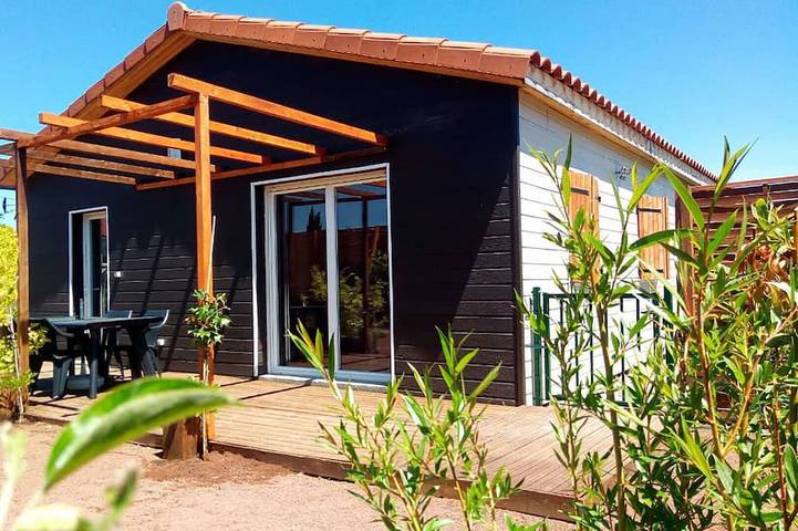 Villa pour 2 personnes, avec Terrasse et Jardin