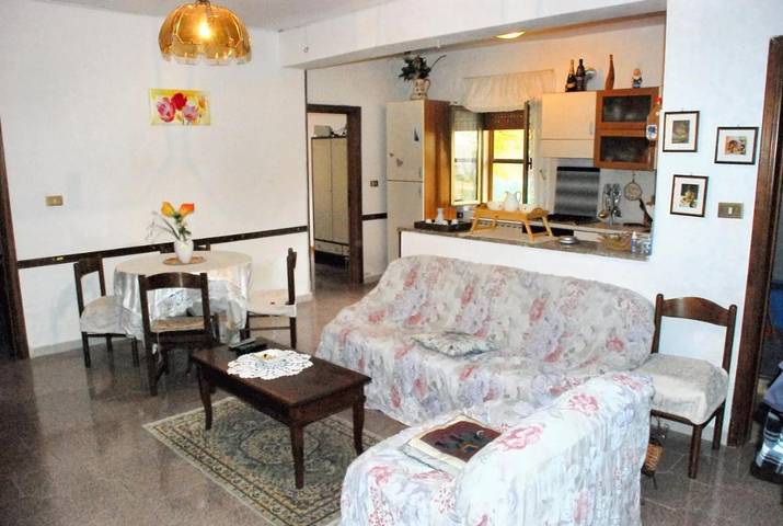Gîte pour 4 personnes à Castel di Ieri - 3