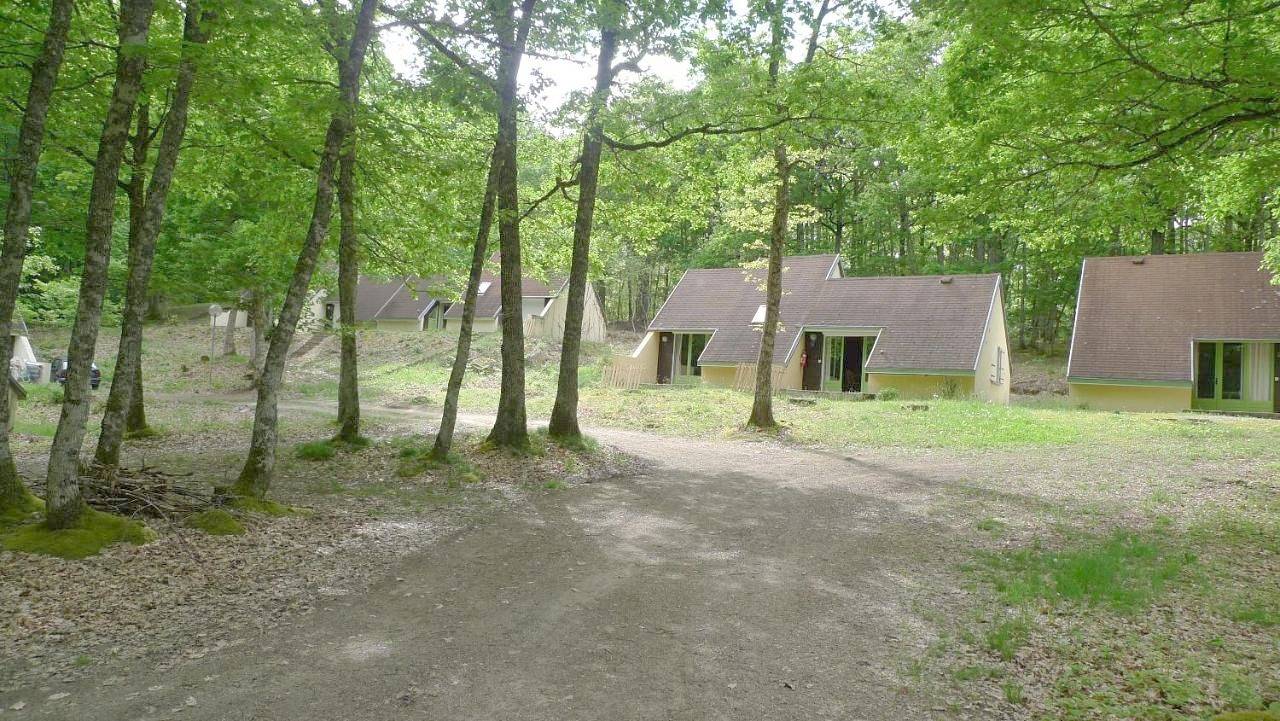 Gîtes La Forêt in Chénérailles, Région d'Aubussargues
