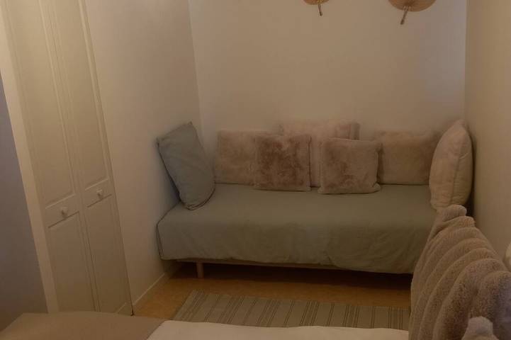 Ganze Wohnung, Apartment in the heart of Laruns for 2/3 people in Laruns, Béarn