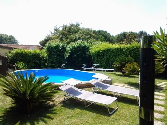 Villa 'Villa Piero' mit eigenem Pool in Massa (Italie), Riviera Italienne