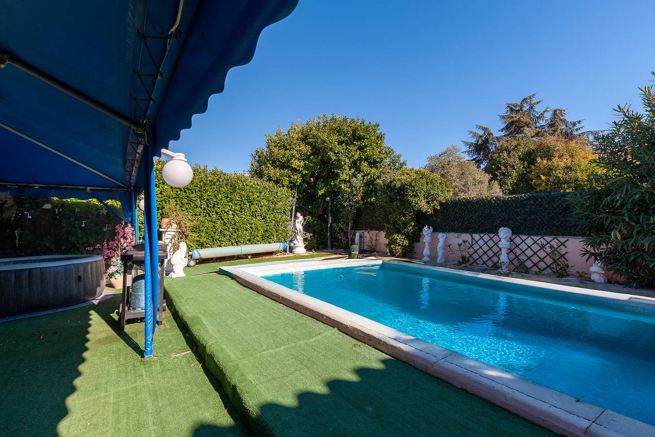 Villa 'Soleil Et Douceur' avec piscine privée, Wi-Fi et climatisation in La Seyne-sur-Mer, Région de Toulon