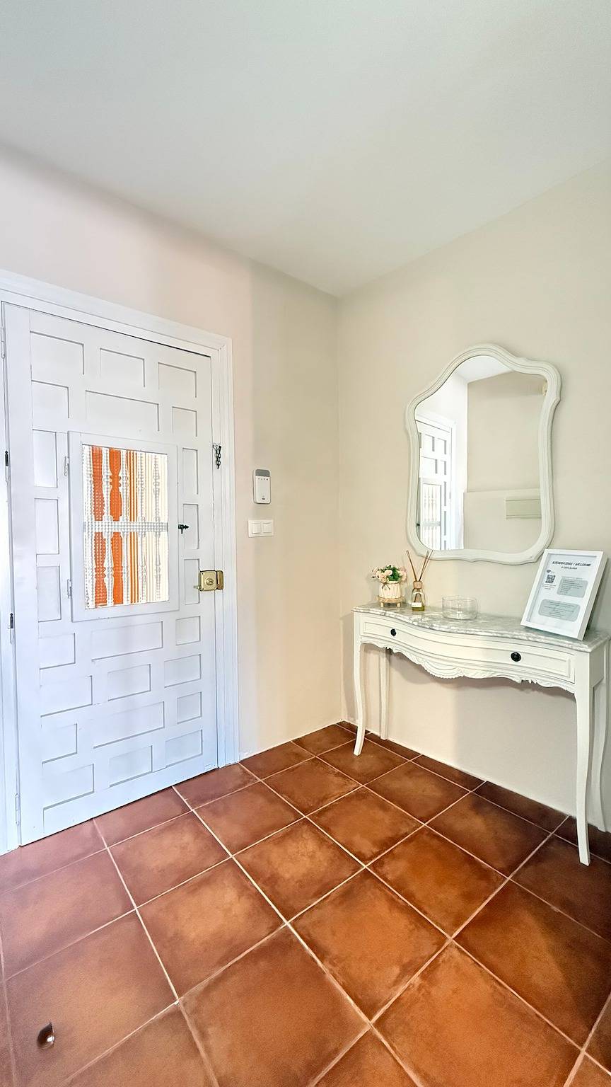 Casa Eloah Amplia casa con patio y ubicación tranquila in Antequera, Provincia de Málaga