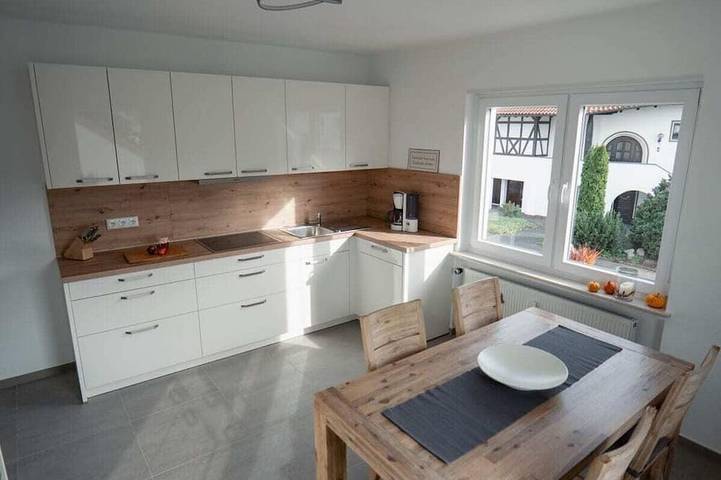 Ferienhaus für 4 Personen, mit Garten in Petersberg