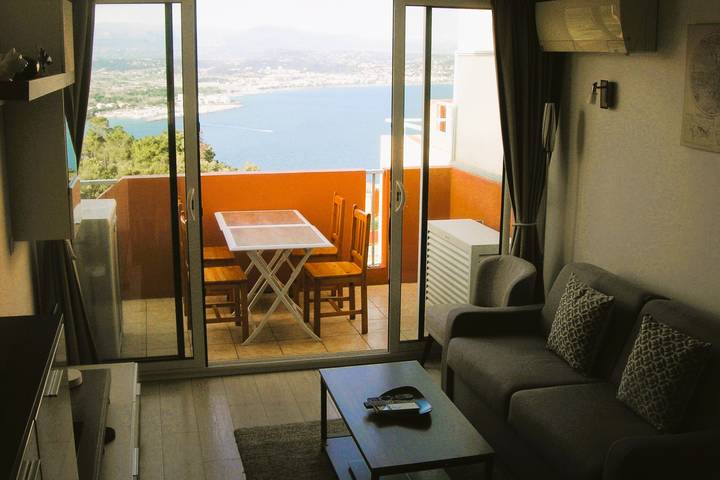 Gîte pour 4 personnes, avec piscine et terrasse à Théoule-sur-Mer - 4