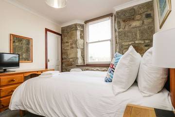 Holiday Home for 4 People in Penzance, Cornwall, Photo 4