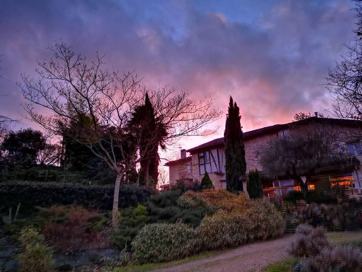Gîte pour 4 personnes, avec jardin et piscine à Castelnau-de-Montmiral - 3