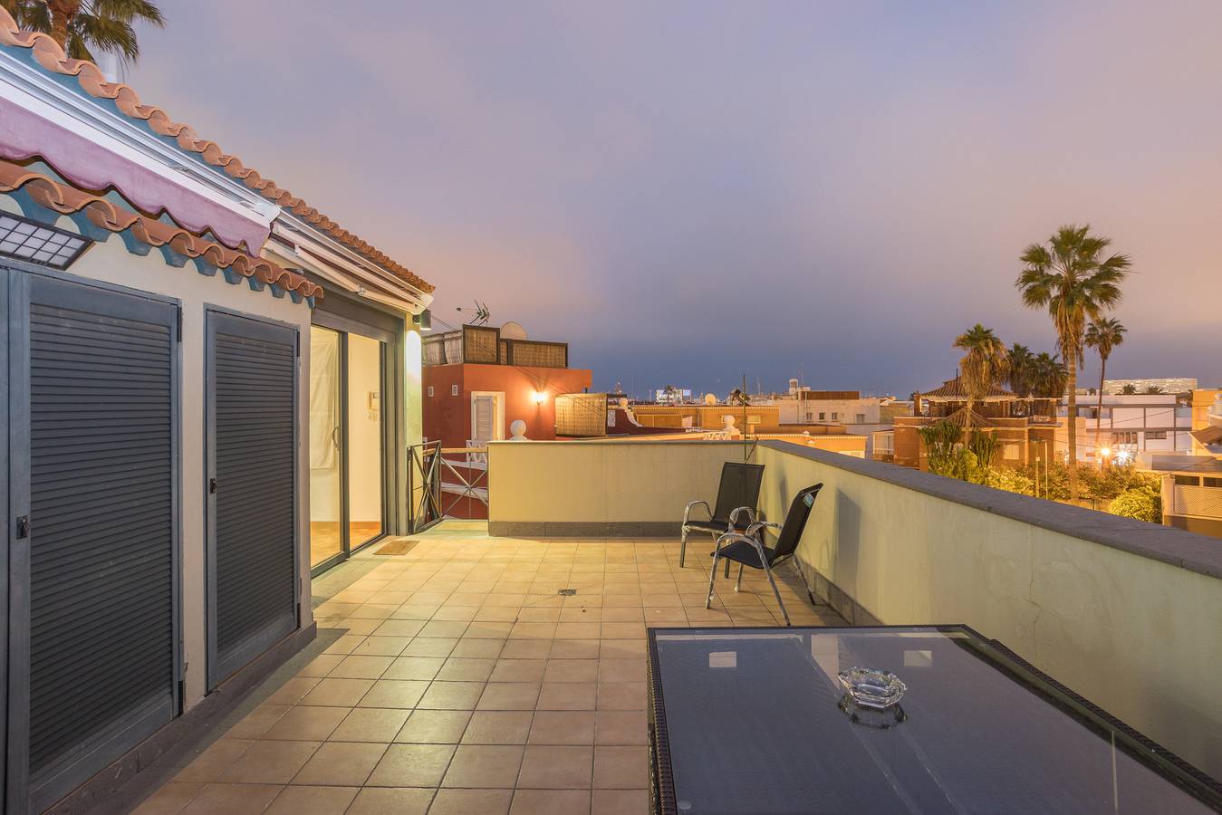 2Br Penthouse with Terrace and City views in Ciudad Jardin, Las Palmas