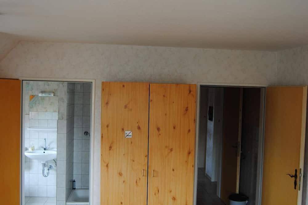 Ganze Wohnung, Schule 8 in Windeby, Rendsburg-Eckernförde