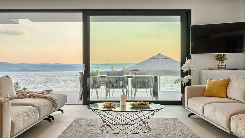 Villa pour 18 personnes, avec terrasse et piscine ainsi que vue sur l’océan et sauna à Brela - 3