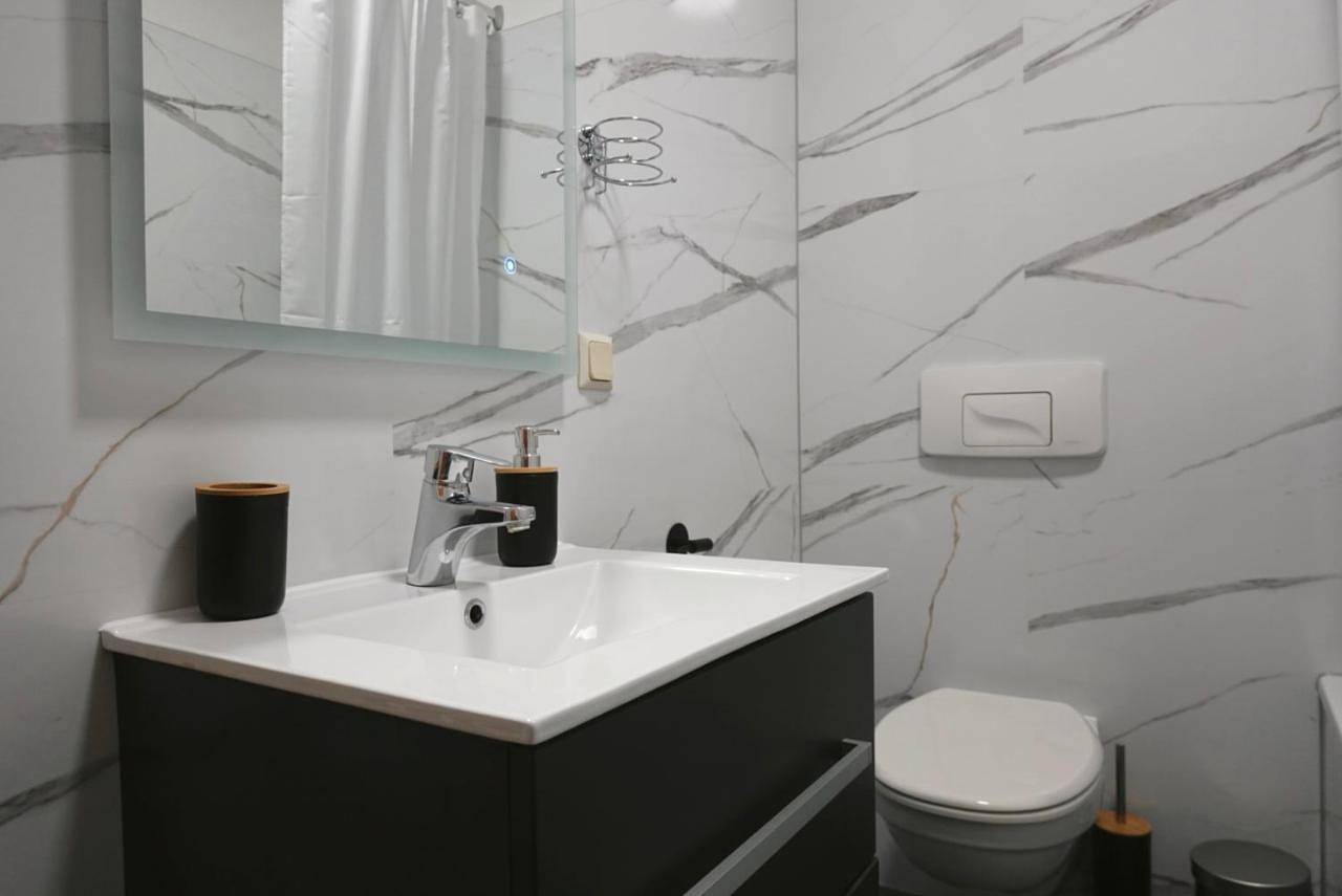 Ganze Wohnung, Amber by Tendo Stay - Comfort Housing in Falkensee, Havelland