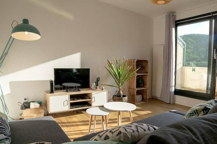 Gîte pour 4 personnes, avec vue ainsi que piscine et terrasse à Chamalières - 3