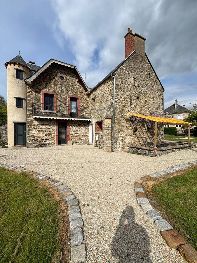 Appartement entier, One-Bedroom Apartment in Pontorson, Région d'Avranches