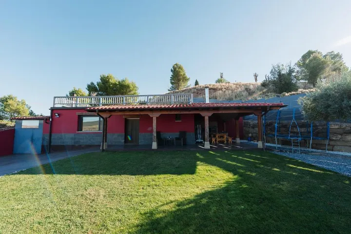 Casa de vacaciones para 4 personas, con jardín y vistas - 1