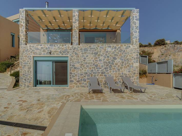 Ferienhaus für 6 Personen, mit Meerblick und Terrasse sowie Pool und Ausblick auf Lesbos