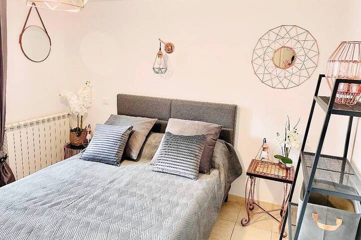 Location de vacances pour 4 personnes, avec terrasse à Le Rove - 3