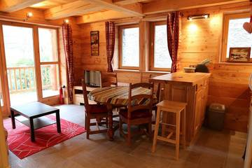 Gîte pour 2 personnes, avec balcon et jardin, animaux acceptés à Villaroger