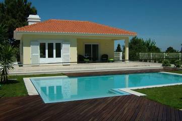 Location de vacances pour 4 personnes, avec balcon et jardin dans Aldeia Do Meco