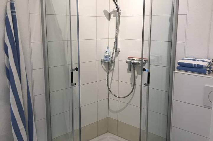 Ganze Wohnung, 2 Zi.-Apartment Iv \"Am Nonnenhaus\", in Uni-Nähe für 2-4 Personen in Tübingen, Neckar-Alb