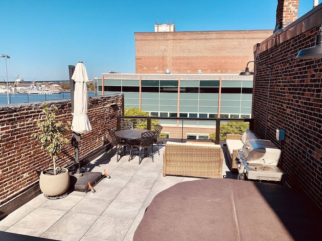 Ganze Wohnung, Amazing Location in Little Italy with Roof Deck in Boston, Massachusetts