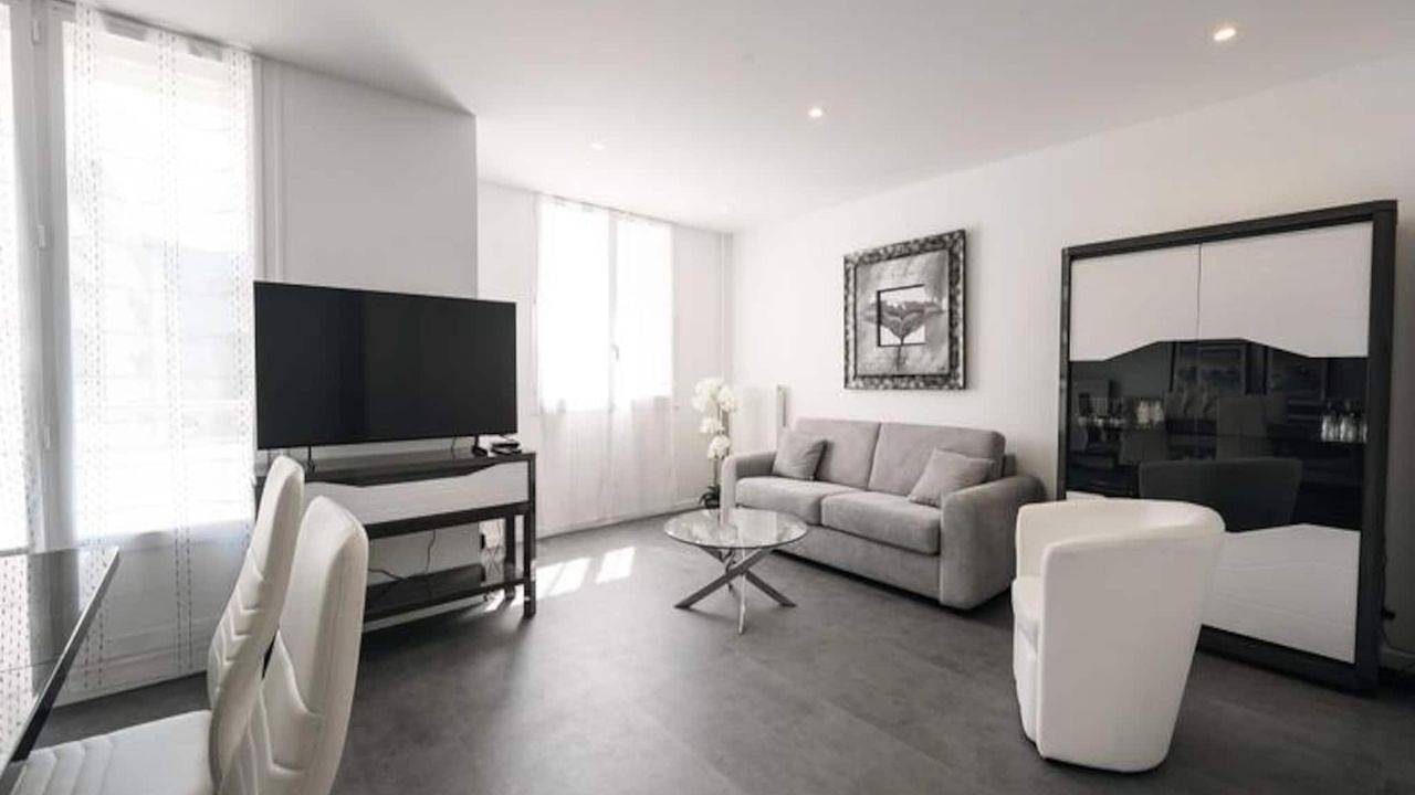 Entire holiday apartment, Ferienwohnung für 6 Personen (72 m²) in Saint-Martin-d'Hères in L'Isère, Isère