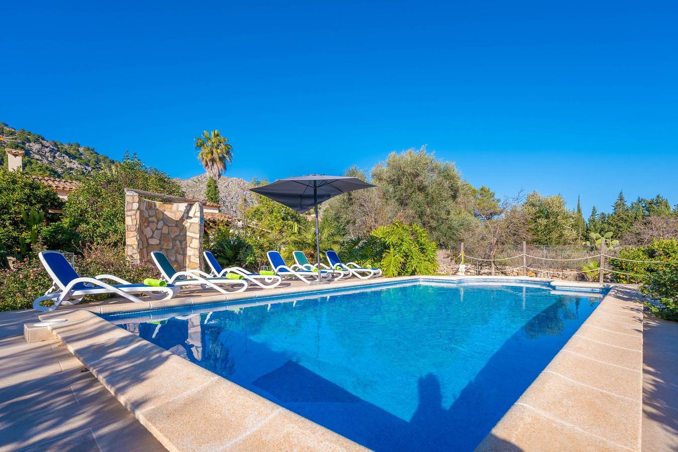 Ca Na Xisca (Pollença) - Rustic villa with private pool and free Wi-Fi in Torrent de la Vall d'en Marc, Pollença