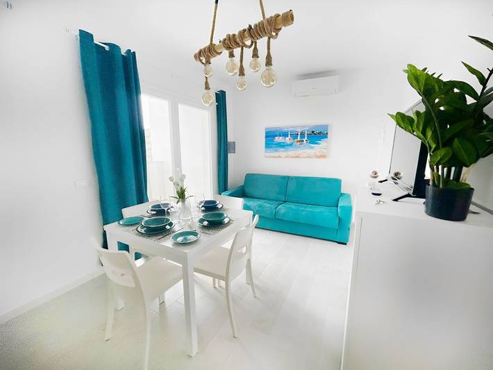 Ferienwohnung für 6 Personen, mit Balkon und Terrasse in Castelsardo - 2