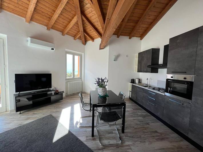 Gîte pour 4 personnes, avec vue et vue sur le lac ainsi que piscine et jardin à Bellagio - 2