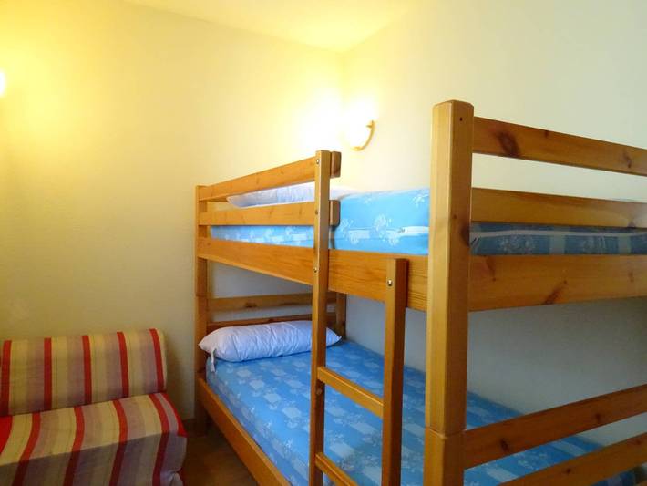 Ganzes Studio, Arette: 4 Pers. Apartment an der Piste mit Balkon, Parkplatz, Aufzug in La Pierre Saint-Martin, Arette
