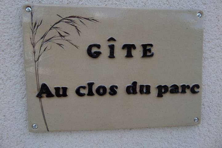 Gîte pour 6 personnes, avec terrasse ainsi que piscine et jardin dans le Cher - 2