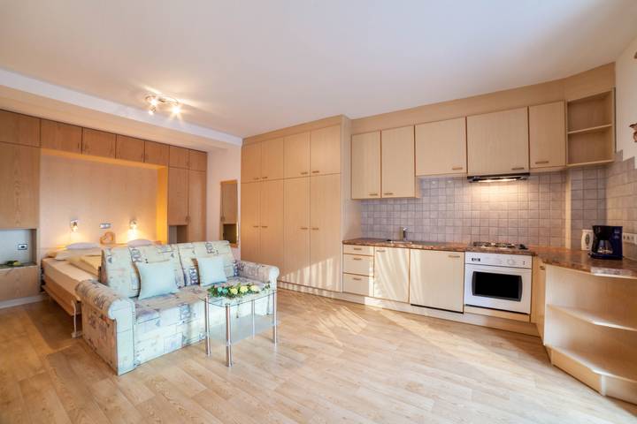 Entire apartment, Apartment 'Residence Pichler 7' with Mountain View, Terrace & Wi-Fi in Stubai Alps, San Leonardo in Passiria