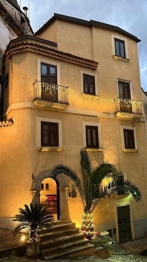 Chambre d’hôte pour 2 personnes, avec balcon et vue à Cosenza - 2