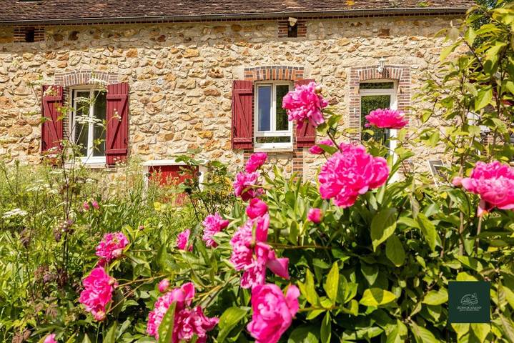 Location de vacances pour 2 personnes, avec jardin et vue à Soligny-les-Étangs