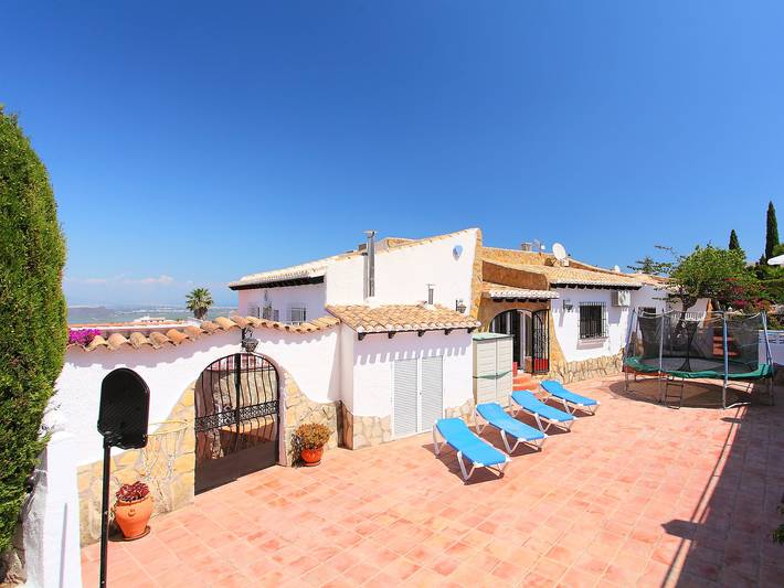 Maison de vacances pour 4 personnes, avec jardin ainsi que vue et piscine - 1