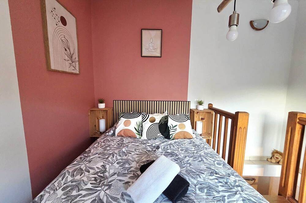 Loù Cabanoù 35 m from the seafront in Les Goudes, Marseille